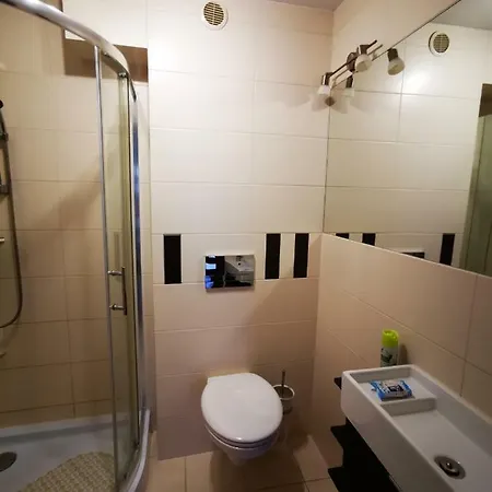 Morze 250 M, Centrum 250m, Parking Апартаменты Колобжег